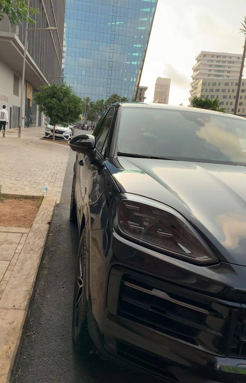 PORSCHE CAYENNE S